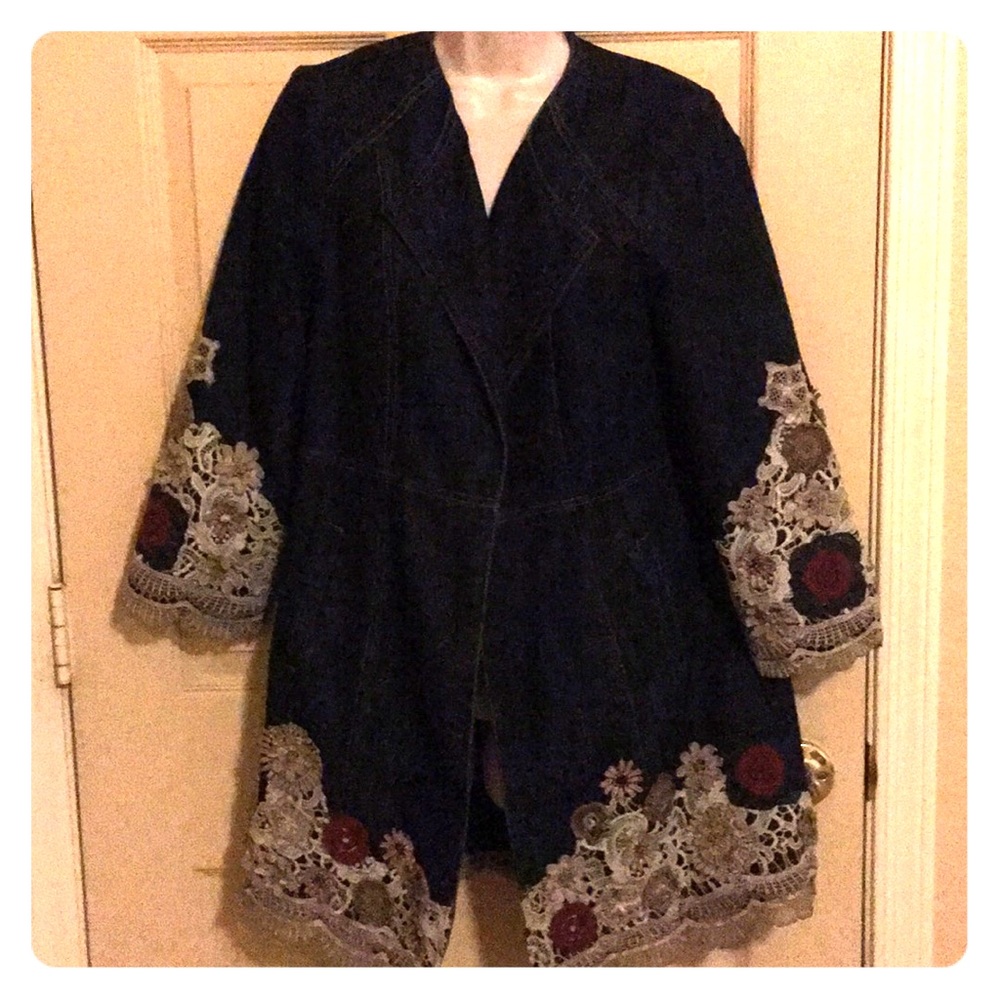 Chico’s Jean Jacket with Appliqué Size 1
